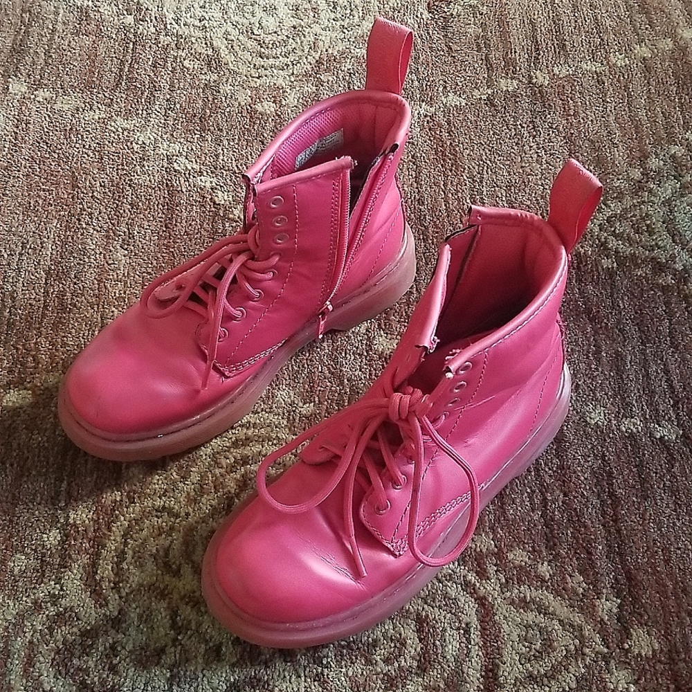 Dr. Martens, Size 2 Youth, hot pink boots